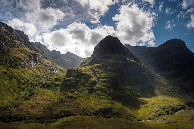 1 Day Loch Ness, Whisky, Glencoe & Scottish Highlands Tour - Fort William Area and the Commando Monument: The Photo Stop I’d Plan For