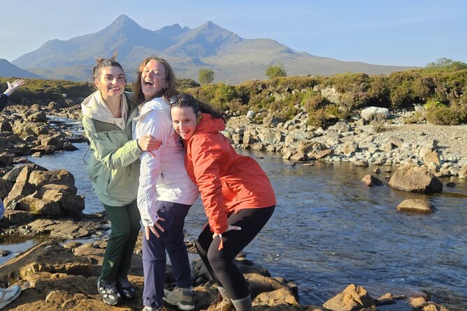 18-39s 3 Day Isle of Skye and Highlands Tour From Edinburgh - Lodging in Kyleakin: the hostel-style base that keeps costs sane