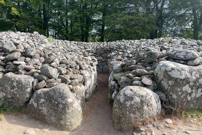 2-Day Outlander Experience Small Group Tour from Edinburgh - Guides, pace, and what to bring so you enjoy every stop