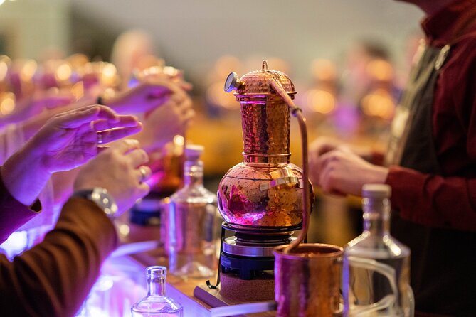 2 hour Gin School Experience in Aberdeen - Botanicals 101, taught through real choices