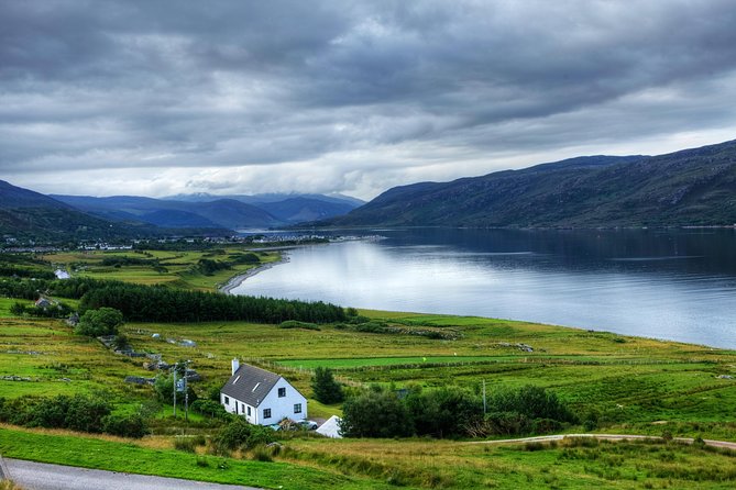 3-Day Hebrides Tour from Inverness: Isles of Lewis and Harris - Inverness to the Isles, with a small-group pace