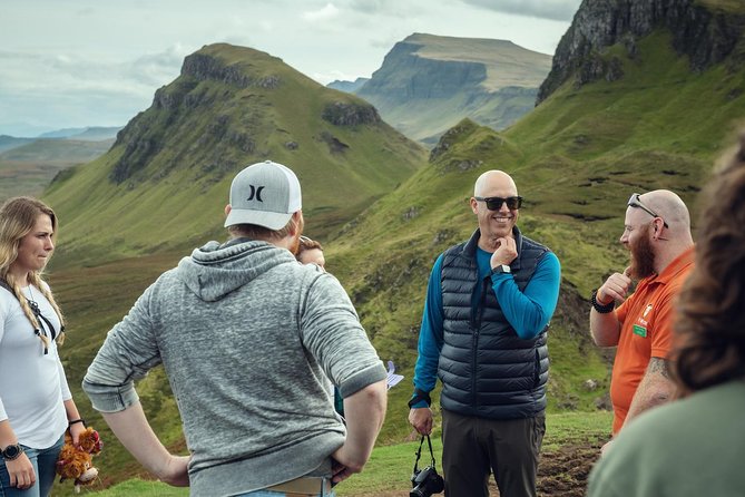 3-Day Isle of Skye Inverness Highlands and Glenfinnan Viaduct Tour from Edinburgh - What It Feels Like on the Bus: Comfort, Pace, and Guide Energy