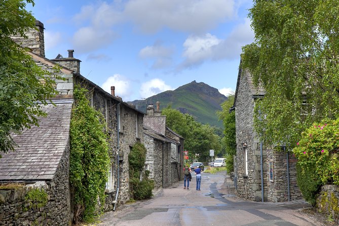 3-Day Lake District Explorer Small-Group Tour from Edinburgh - Day 3 Passes, Water, and Borrowdale Views to Biggar and Back