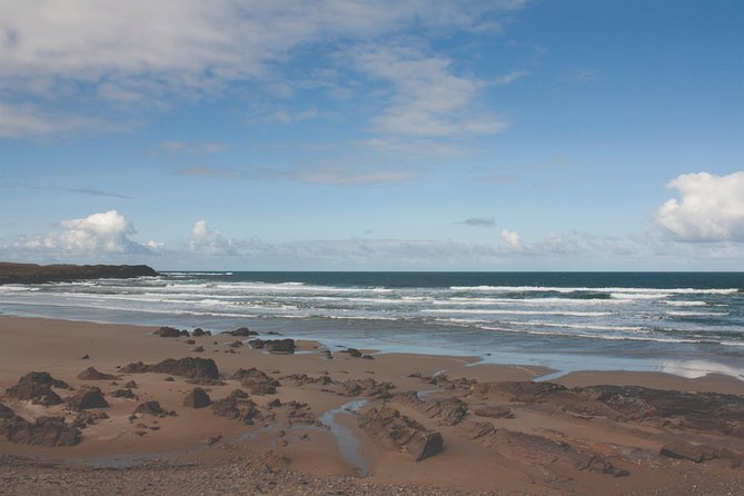 4-Day Islay & Whisky Tour Including Admissions from Edinburgh - Guides and the kind of tour energy you can expect