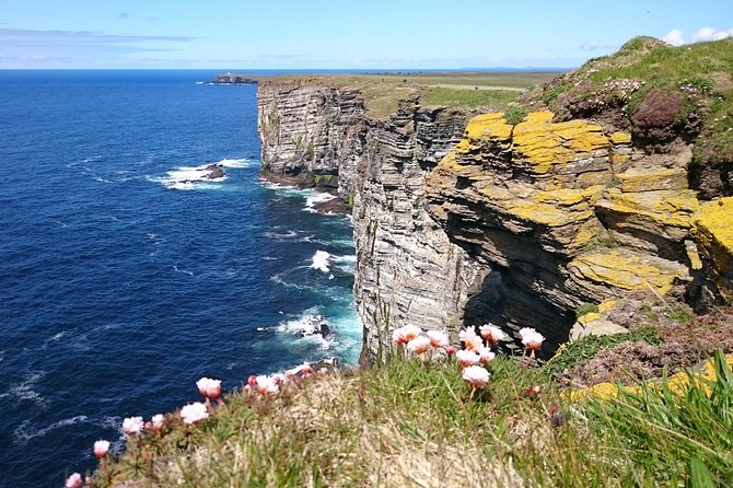 5-Day Orkney and Highlands Tour from Edinburgh - Day 3: Neolithic power at Maeshowe and Skara Brae