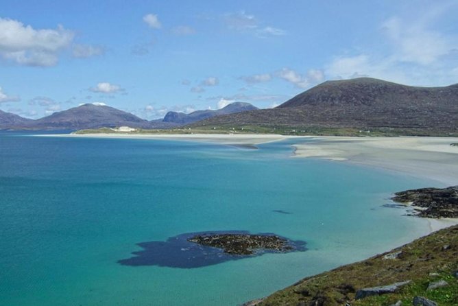5-Day Outer Hebrides & the Scottish Highlands Small-Group Tour from Edinburgh - Mercedes comfort, group size, and timing, the stuff that affects your day