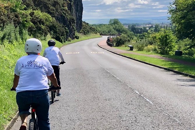 'A Wee Pedal's' Family Friendly Cycle Tour to Edinburgh's Coast - Holyrood Park and Arthur’s Seat: the Edinburgh postcard section