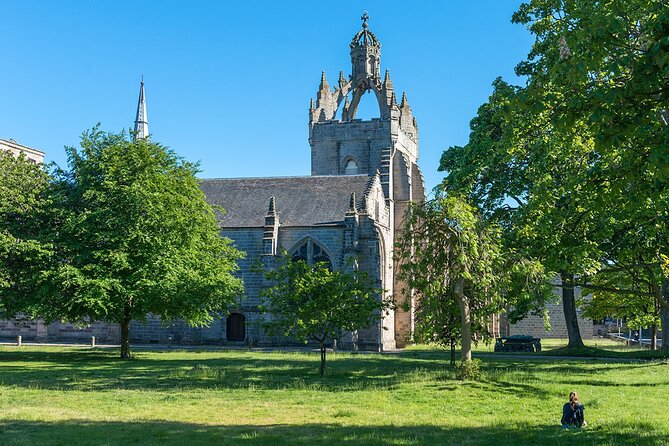 Aberdeen Historical Walking Tour - A 2-hour walk that gives Aberdeen its bearings