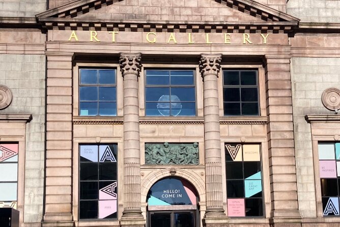 Aberdeen Scavenger Hunt and Sights Self Guided Activity - Getting started at 16 Huntly St and using the app map
