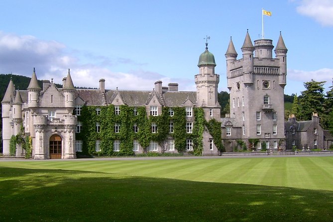Aberdeen & Shire Castle & Distillery Private Group one Day Tour - Stop 2: Crathes Castle gardens in Royal Deeside