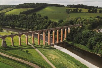 Alnwick Castle and Rosslyn Chapel Day Tour from Edinburgh