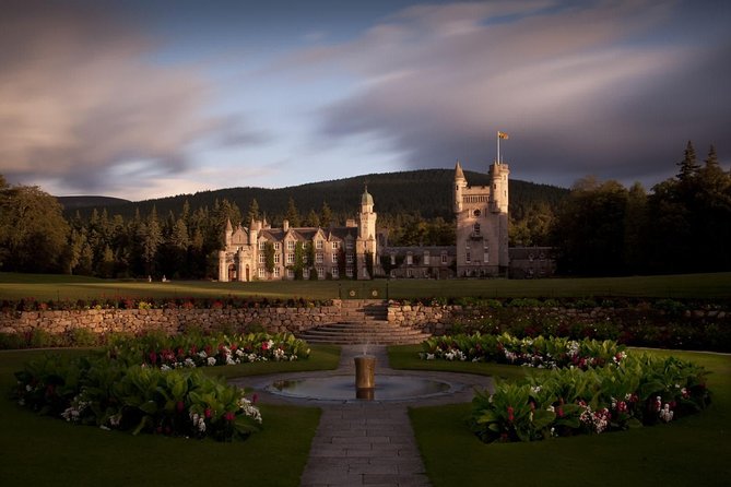 Balmoral Castle Tour From Inverness - The guide factor, and why Andy’s style shows up in the experience