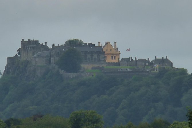 Bannockburn & Stirling Castle Private Tour from Greater Glasgow - Your private guide in the car, and why it changes the day