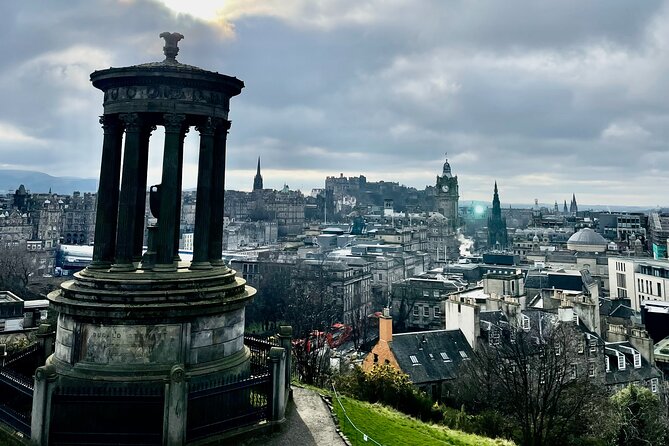 Best of Edinburgh Walking Tour-3 Hours, Small Group max 10 people - Victoria Street: Colorful Old Town Drama in One Winding Street