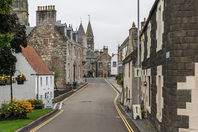 Castles and Outlander Day Tour From Glasgow - Blackness Castle and the Firth of Forth: views that clean up the day