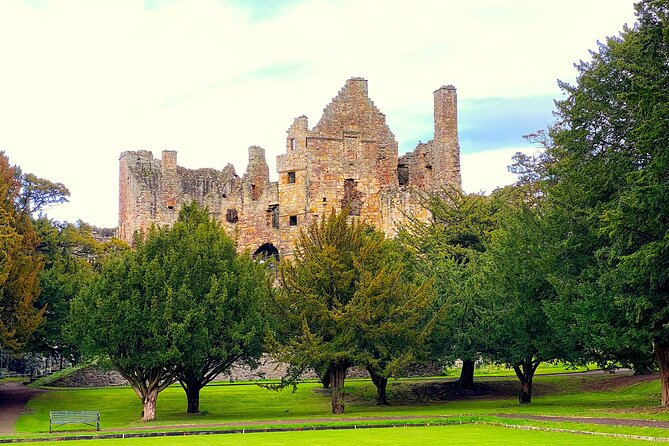 Castles, Coastline and Whisky Tasting Tour with Admission - Key highlights you should care about