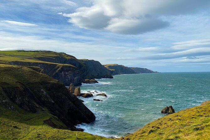 Castles, Coastline and Whisky Tasting Tour with Admission - 8:30 am From Edinburgh, and Why Small-Group Matters