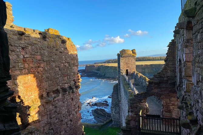 Castles, Coastline and Whisky Tasting Tour with Admission - North Berwick and Distilleries, Including the Gin and Whisky Angle