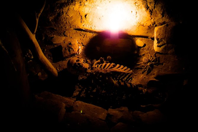 City of the Dead Underground Vaults (Day) - The Lantern-Lit Darkness That Makes It Feel Real