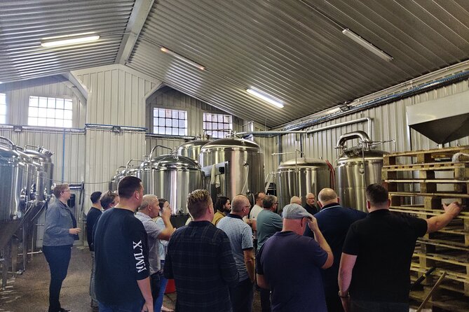 Craft Beer Tour Edinburgh - Starting at 82 Commercial St: Getting Your Bearings Before the Tastings