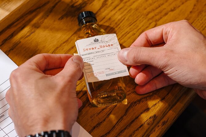 Create Your Own Scotch Whisky - Getting to Dewar’s Aberfeldy: parking is easy, transport is not