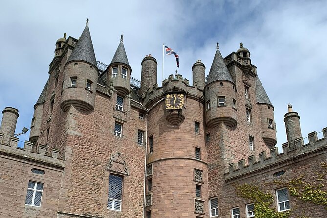 Crowning Jewels: Scone Palace, Glamis Castle, & St Andrews - Scone Palace and the Stone of Destiny Coronation Story