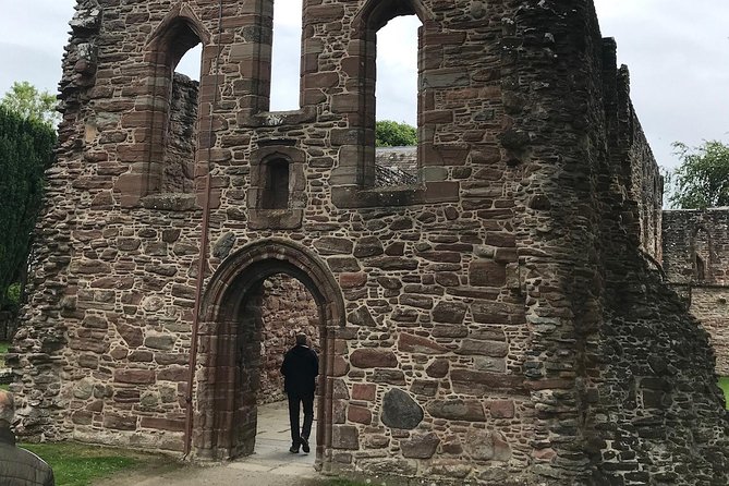 Culloden Battlefield, Clava Cairns and Loch Ness, Urquhart Castle - Logistics That Matter More Than You Think