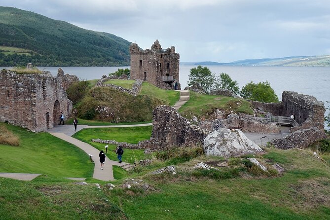 Culloden, Loch Ness + More - Highland Cows, Beauly, and Outlander-Friendly Stops in the Mix