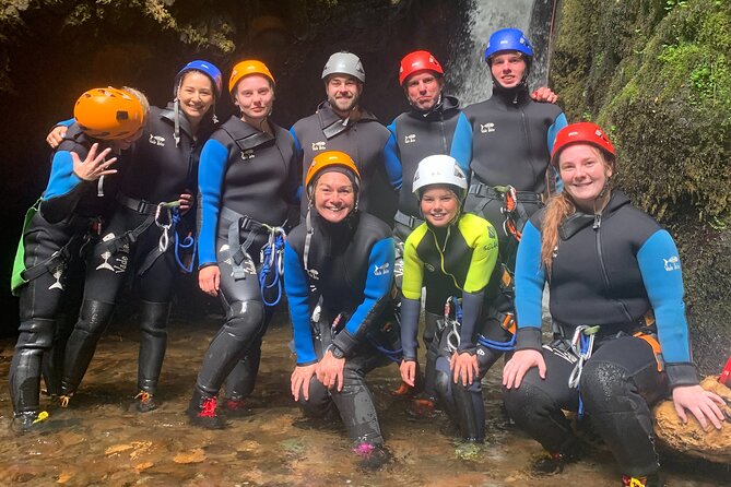 Discover Canyoning in Dollar Glen - In the canyon: the mix of jumps, flumes, waterfalls, and abseils