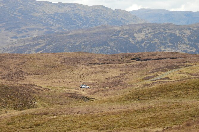 Discovery Wildlife Safari - Off-road viewpoints with Ben Vorlich, Ben More, and Stob Binnien