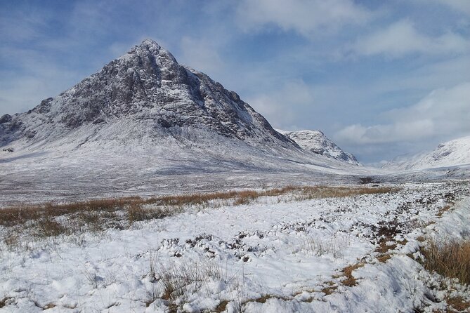 Edinburgh:5-Day Isle of Skye, Inverness & Loch Ness Tour w/Hostel - Day 3: Kilt Rock, Sligachan Old Bridge, the Old Man of Storr, and Dundreggan Rewilding