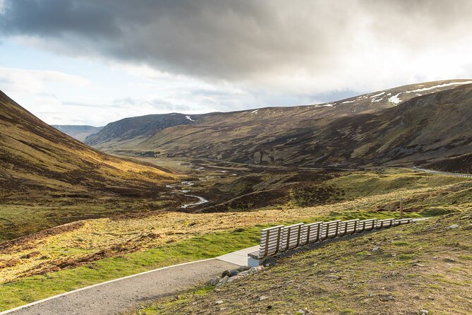 Edinburgh: Aberdeenshire, Balmoral Castle and the Northeast Coast - St Cyrus Photo Stop: Quick Sea Views That Set the Mood