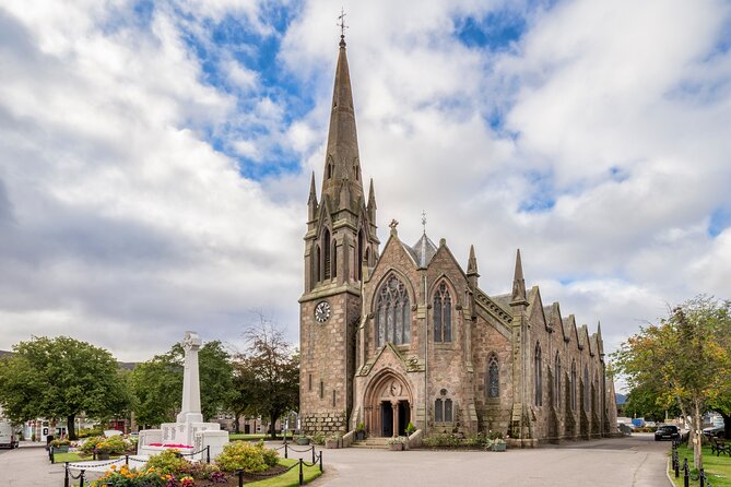 Edinburgh: Aberdeenshire, Balmoral Castle and the Northeast Coast - V&A Dundee and Montrose: Design Meets the River Tay