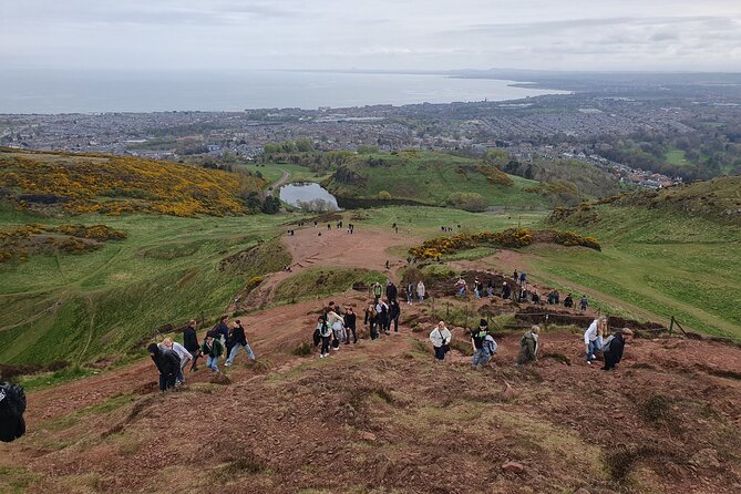 Edinburgh: Arthur's Seat Hike with Local Guide - Footwear, weather, and the one thing that can change the whole hike