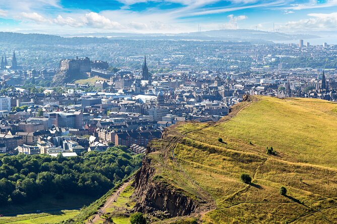 Edinburgh: Arthur's Seat Hike with Local Guide - Photo stops and your expectations for timing