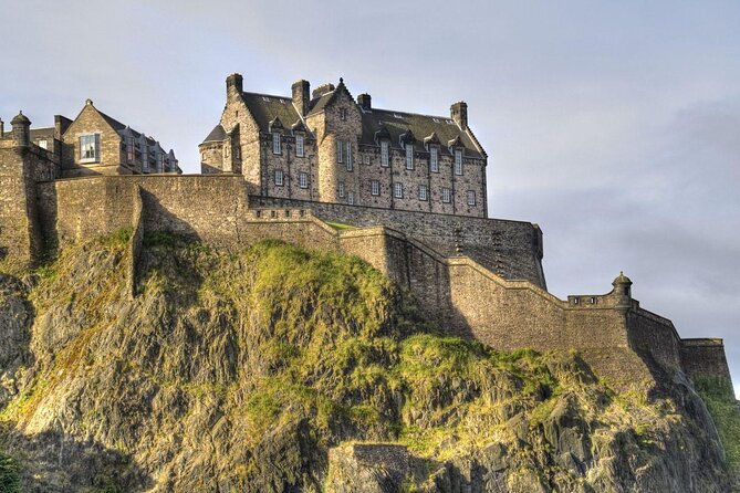 Edinburgh Castle: Guided Walking Tour with Entry Ticket - Key Highlights to Know Before You Go