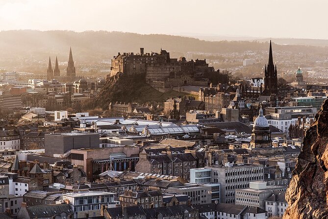 Edinburgh Castle & Royal Mile Walking Tour - Ticket Included - Grassmarket: pubs today, dark stories behind the stones