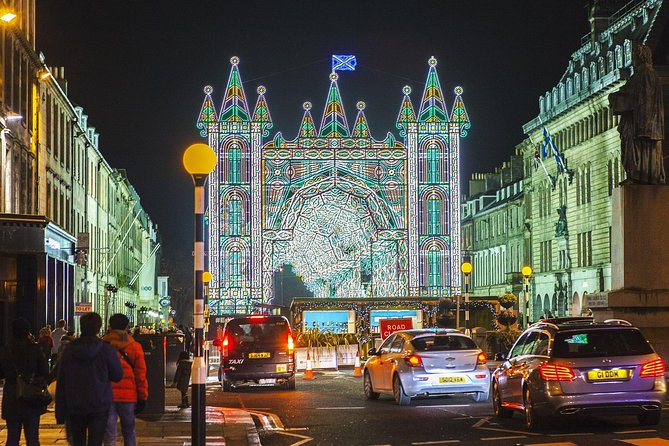 Edinburgh Christmas Tour, Highlights & Hidden Gems with a Local - Princes Street Gardens Ice Time: The Perfect Winter Break