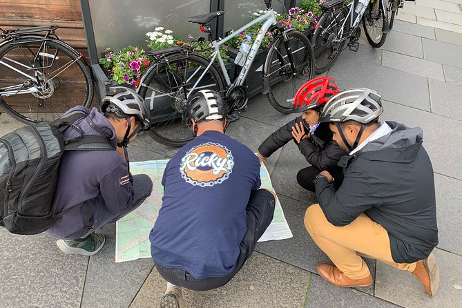 Edinburgh City Bike Tour - Choice of E-Bike or Manual - Union Canal, Bruntsfield Links, and The Meadows: the quieter Edinburgh side