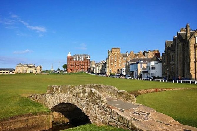 Edinburgh City Centre and St Andrews Private Driving Day Tour - The Short Old Town Pause in Edinburgh: Why It Should Not Be Skipped