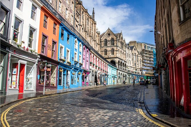 Edinburgh City of Wizards Exploration Game and Tour - The smart idea: a story-driven route through Edinburgh sights