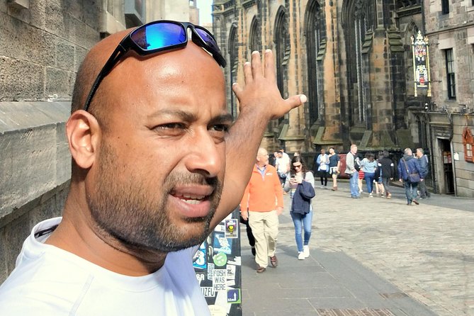 Edinburgh City Walking Tour, Discover Old Town, Royal Mile with a Local Expert! - Key things that make this Royal Mile walk worth it