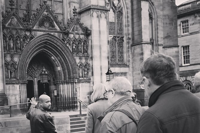 Edinburgh City Walking Tour, Discover Old Town, Royal Mile with a Local Expert! - City walls and the medieval layout: seeing Edinburgh’s boundaries
