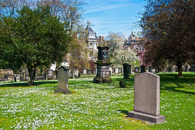 Edinburgh Darkside Walking Tour: Mysteries, Murder and Legends - Who this tour suits best, and who might prefer something else