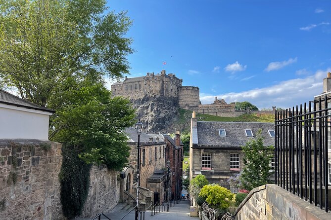 Edinburgh Experience By Car - Why an Edinburgh by Car Tour Works So Well
