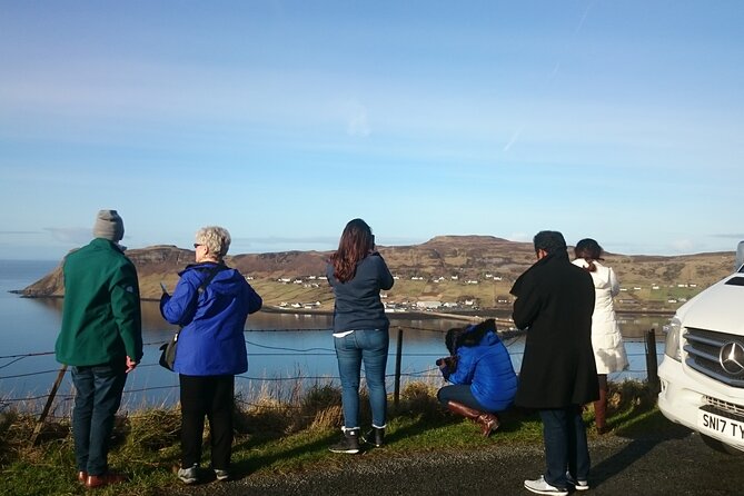 Edinburgh: Glenfinnan Viaduct, Glencoe & Fort William Guided Tour - Price and value: what $67.96 buys in a long-day route