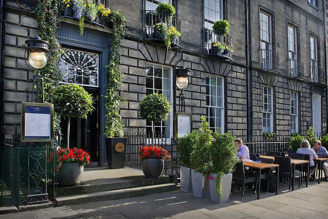 Edinburgh Luxury Private Food & Drink Tour with Eat Walk Tours - Meeting, pickup, and how to avoid start-point stress
