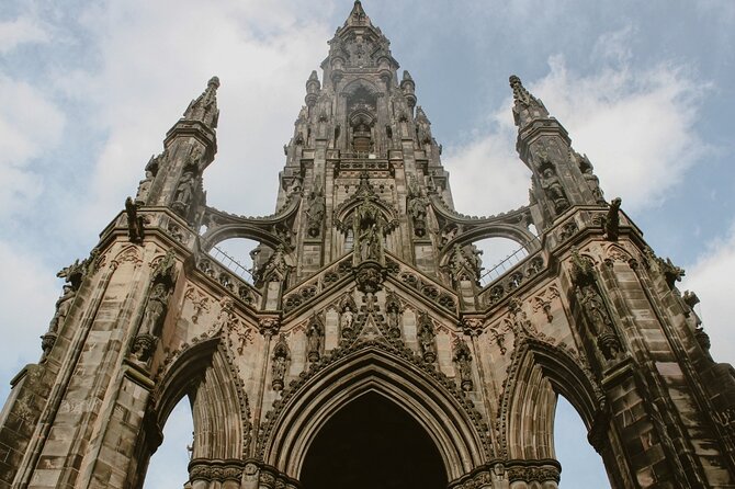 Edinburgh New Town: Self Guided Walk & Immersive Treasure Hunt - The 9 stops: Scott Monument, Princes Street Gardens, and St Andrew Square