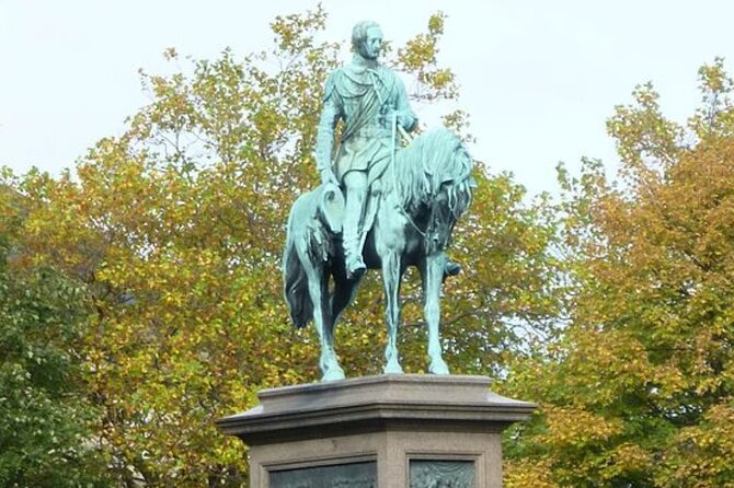 Edinburgh New Town: Self Guided Walk & Immersive Treasure Hunt - Practical things to know before you go in Edinburgh