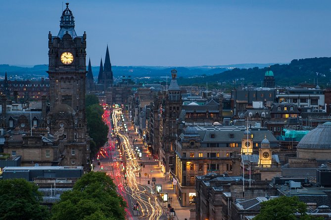 Edinburgh Photography Masterclass - Private Photography Lesson - Meeting at 43 Leith St and setting up like a pro